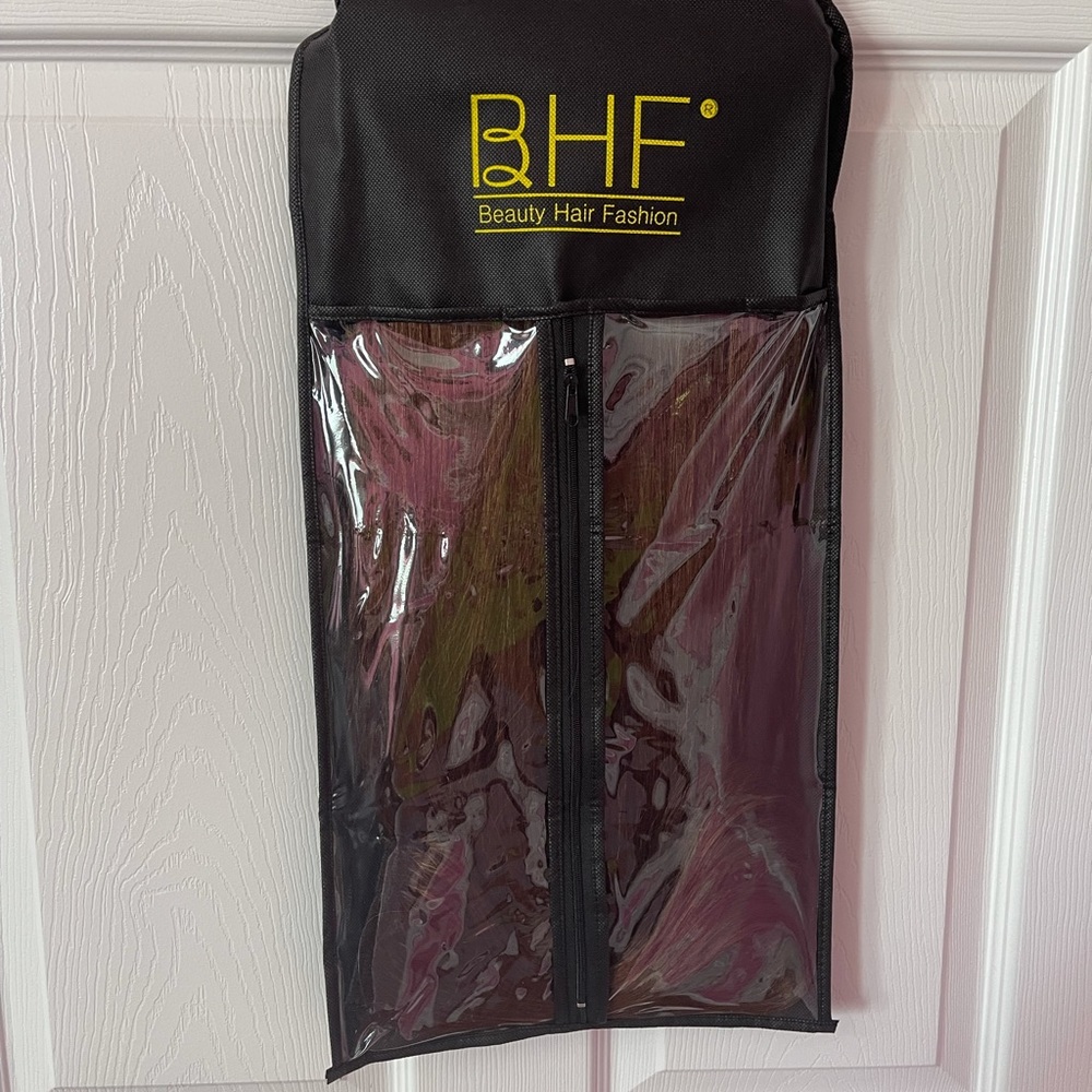 Hair extensions (NEVER WORN)